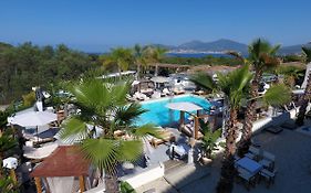 Bella Vista Hotel, Suites & Maisons